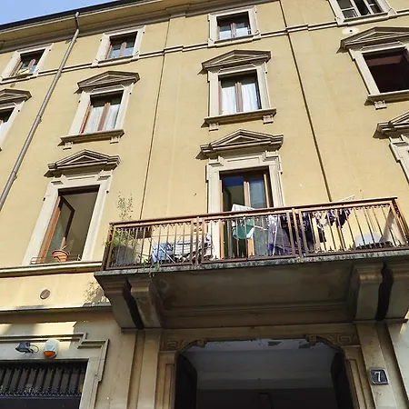 Apartamento Studio Isola Porta Garibaldi Milão